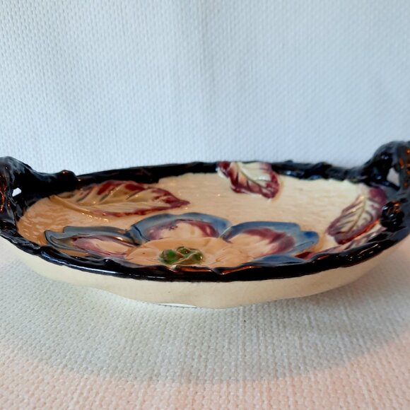 Japanese Majolica Double Handled Dish/Bowl, 9" - Picture 4 of 5